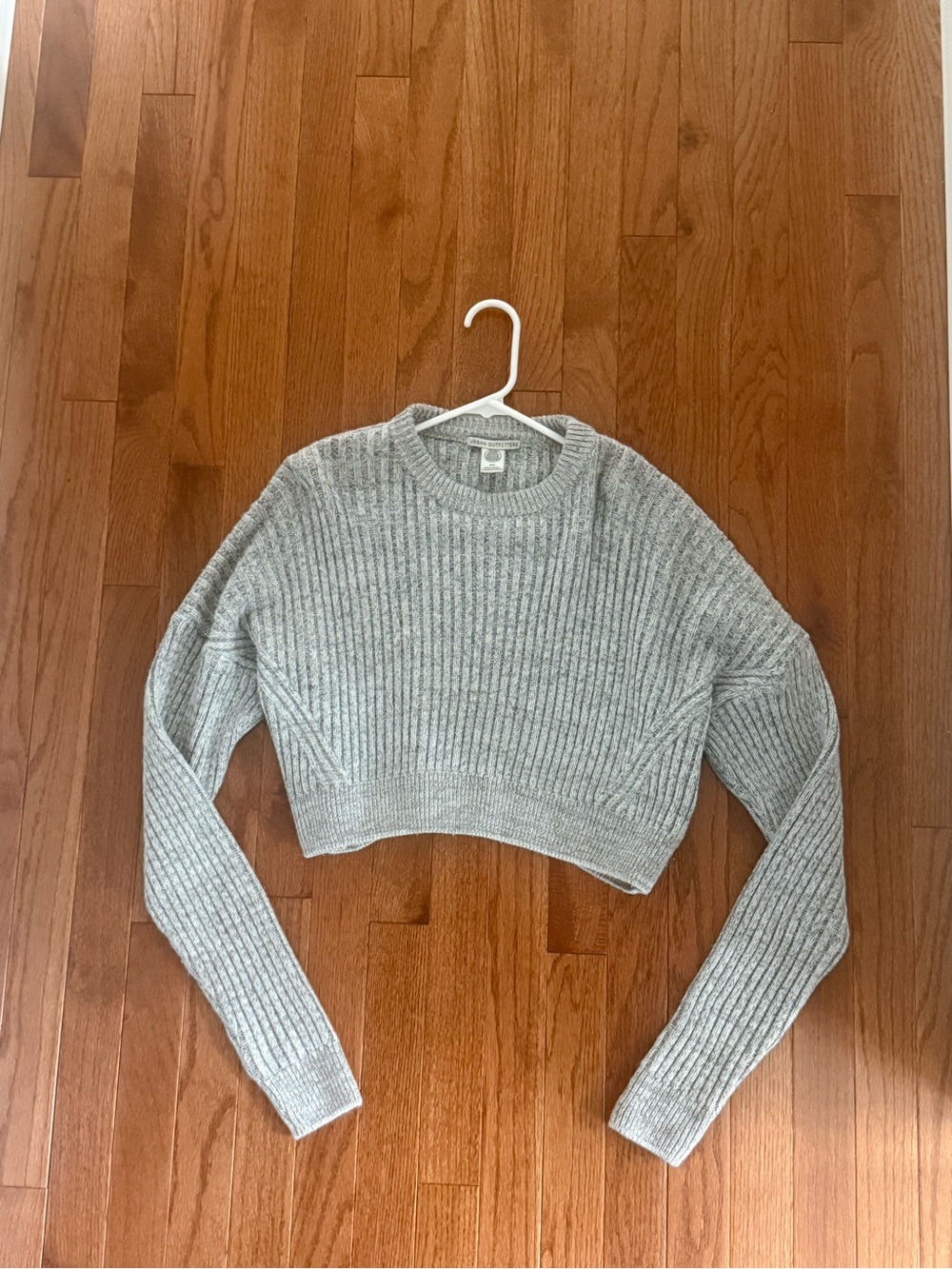 Urban Outfitters Light Gray Ribbed Cropped Crewneck Sweater